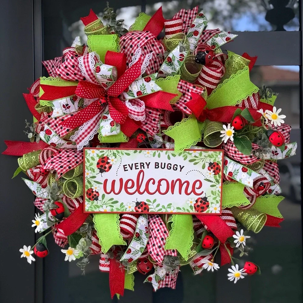 Welcome Ladybug 🐞 Wreatg